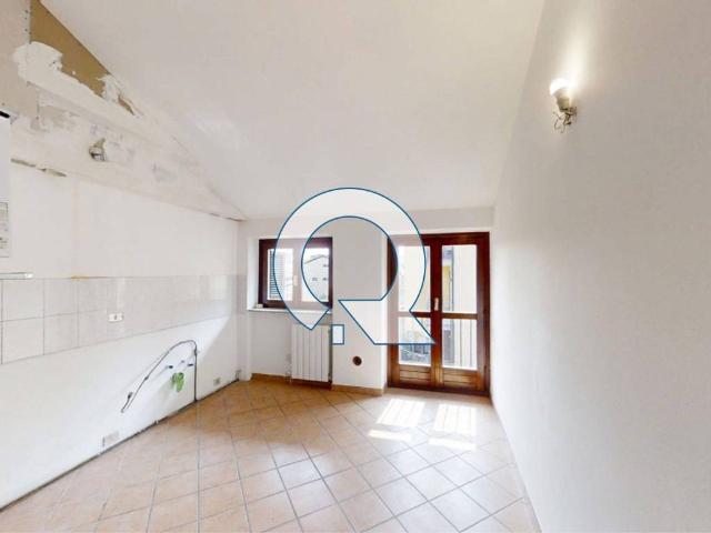 Appartamento in vendita a Rovellasca CO
