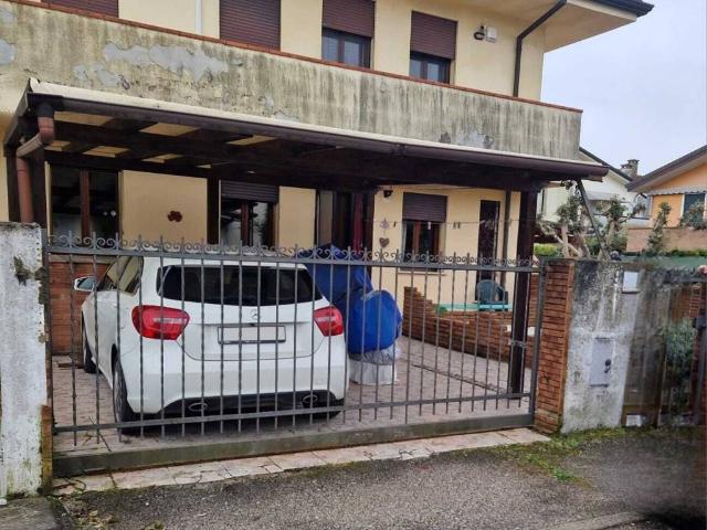 Appartamento in vendita a Rovigo RO