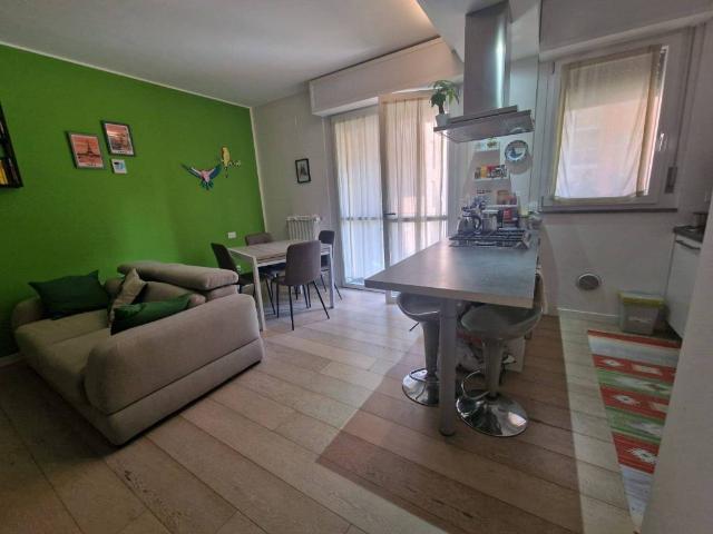 Appartamento in vendita a Rozzano MI