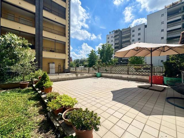 Appartamento in vendita a Rozzano MI