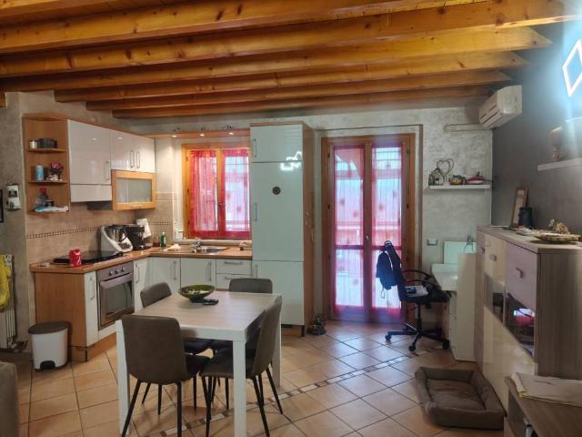 Appartamento in vendita a Rozzano MI