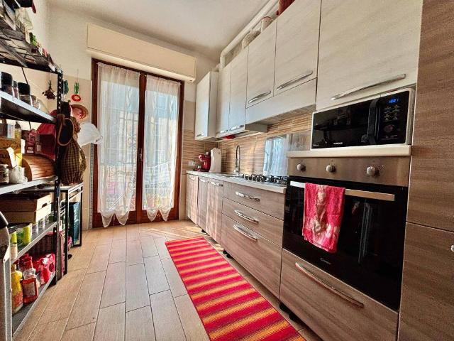Appartamento in vendita a Rozzano MI