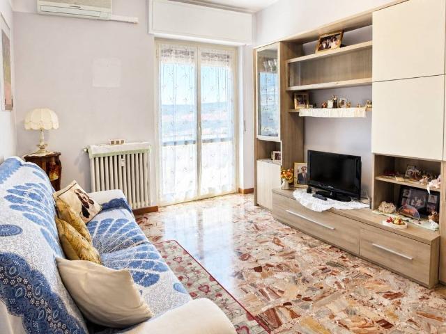 Appartamento in vendita a Rozzano MI