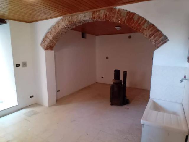 Appartamento in vendita a Stella, Gameragna