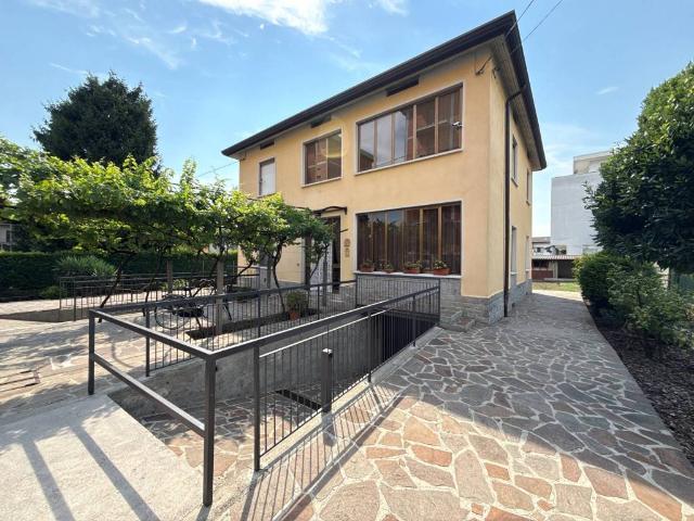 Appartamento in vendita a Stezzano BG