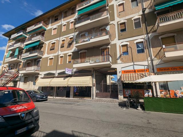 APPARTAMENTO in VENDITA a STRADELLA di 3 vani