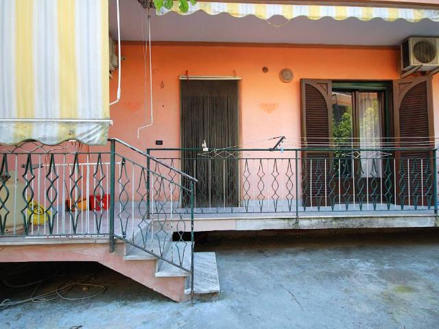 Appartamento in vendita a Succivo CE