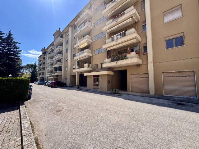 Appartamento in vendita a Sulmona AQ