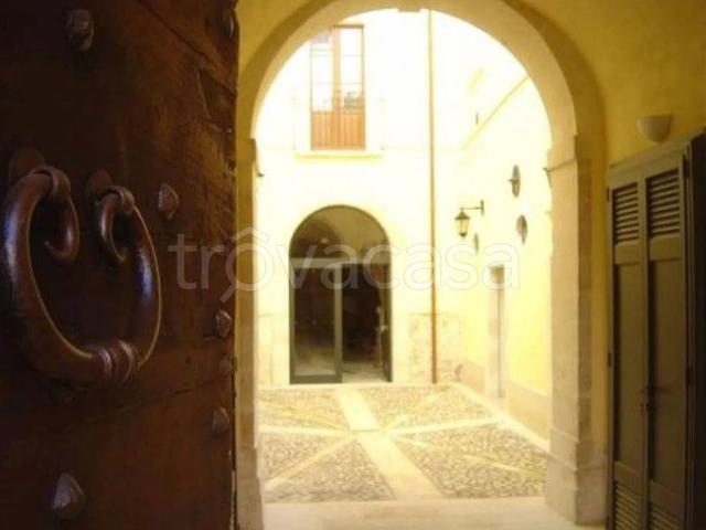 Appartamento in vendita a Sulmona via Panfilo Mazara s.n.c