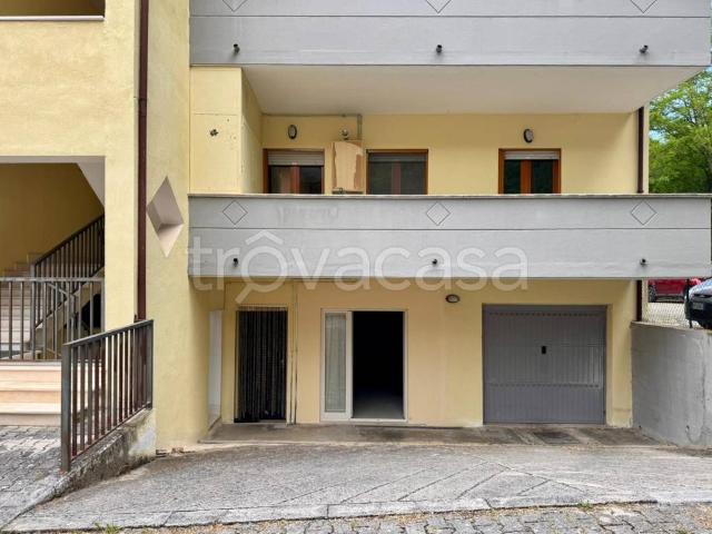 Appartamento in vendita a Sulmona via San Rufino, 2