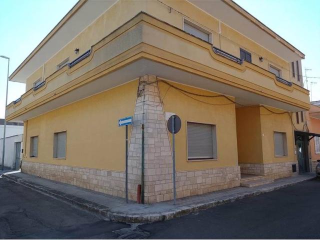 Appartamento in vendita a Surbo LE