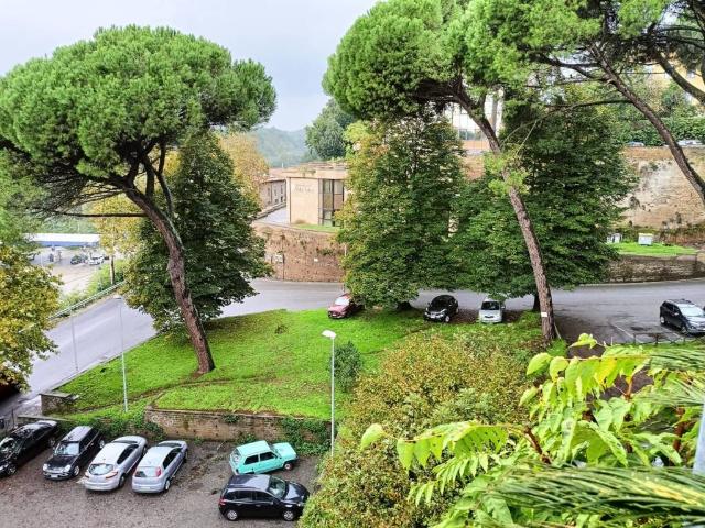 Appartamento in vendita a Sutri VT