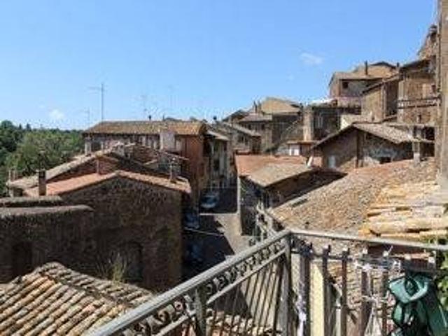 Appartamento in vendita a Sutri VT