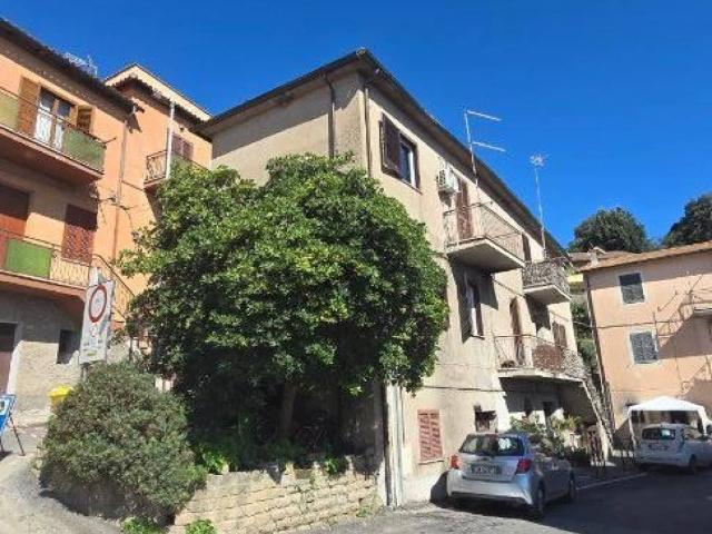 Appartamento in vendita a Sacrofano RM
