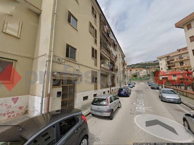 Appartamento in vendita a Salerno