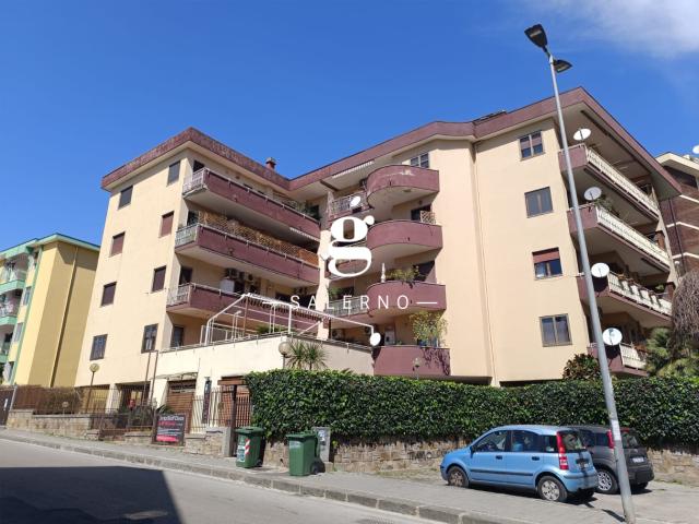 Appartamento in vendita a Salerno