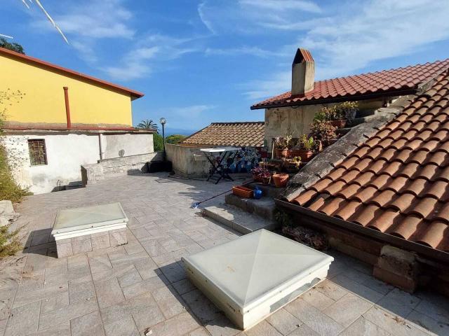 Appartamento in vendita a Salerno