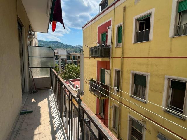 Appartamento in vendita a Salerno, Carmine