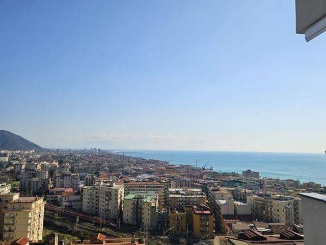 Appartamento in vendita a Salerno SA