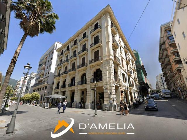 Appartamento in vendita a Salerno SA
