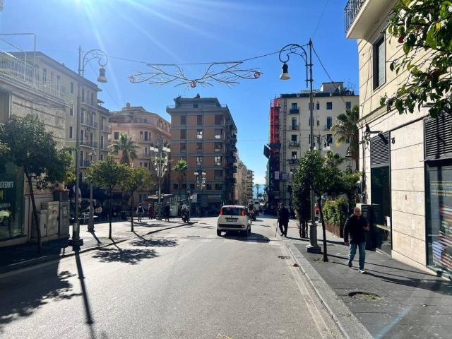 Appartamento in vendita a Salerno SA