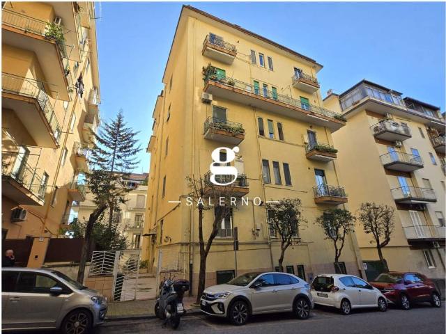 Appartamento in vendita a Salerno SA