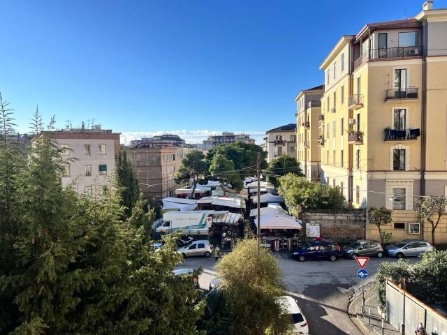 Appartamento in vendita a Salerno SA