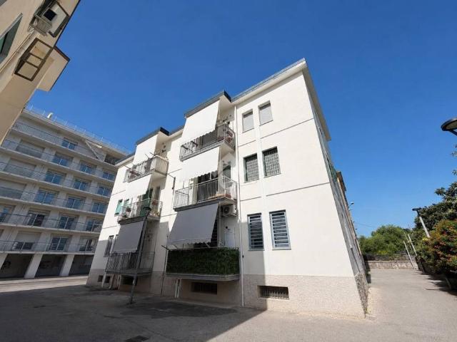Appartamento in vendita a Salerno SA