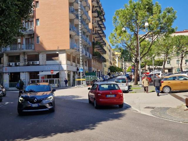 Appartamento in vendita a Salerno SA