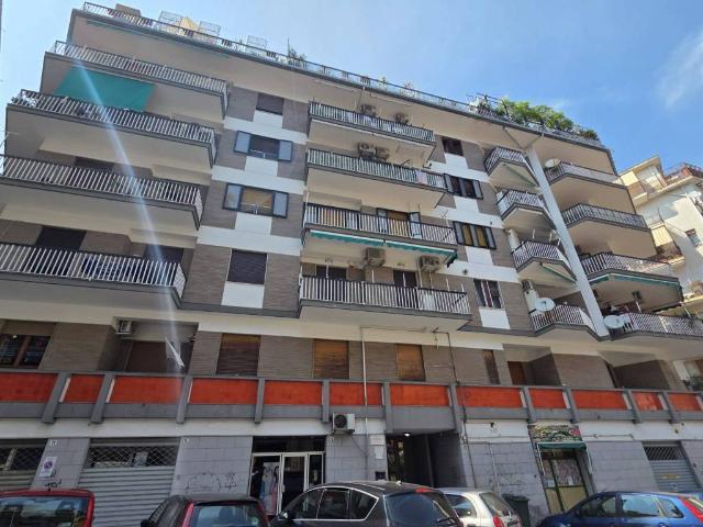 Appartamento in vendita a Salerno SA