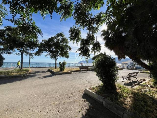 Appartamento in vendita a Salerno SA
