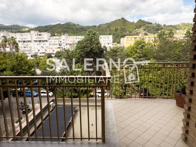 Appartamento in vendita a Salerno SA