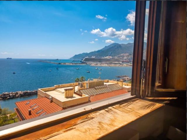 Appartamento in vendita a Salerno SA