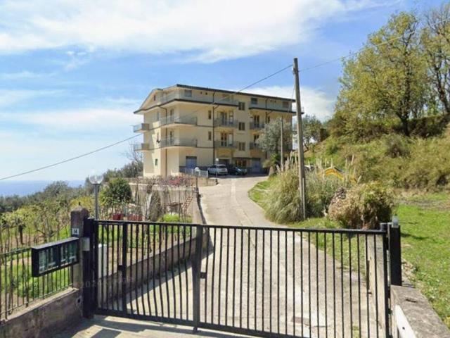 Appartamento in vendita a Salerno SA