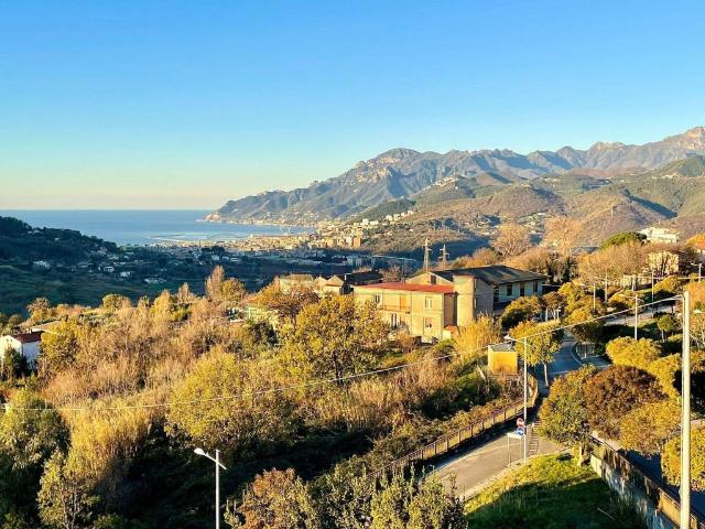 Appartamento in vendita a Salerno SA