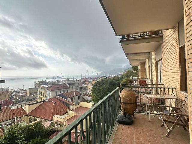 Appartamento in vendita a Salerno SA