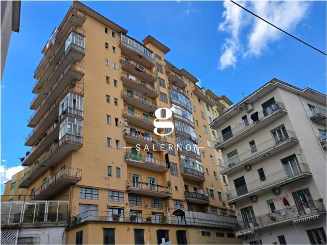Appartamento in vendita a Salerno SA