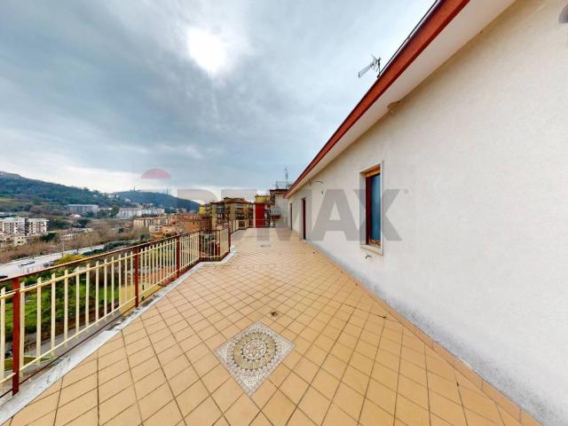 Appartamento in vendita a Salerno SA