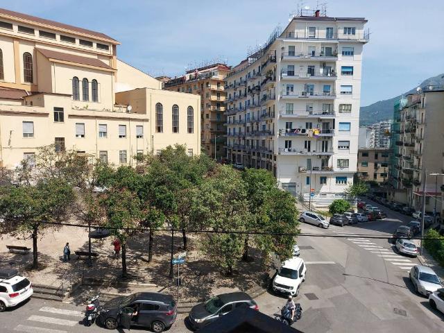 Appartamento in vendita a Salerno SA