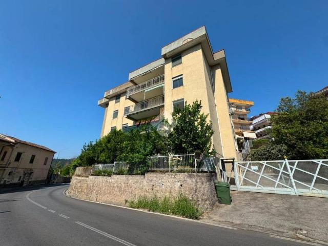 Appartamento in vendita a Salerno SA