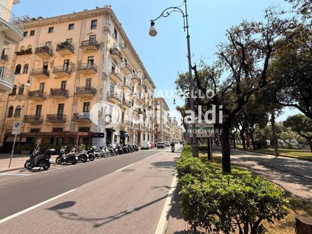 Appartamento in vendita a Salerno SA
