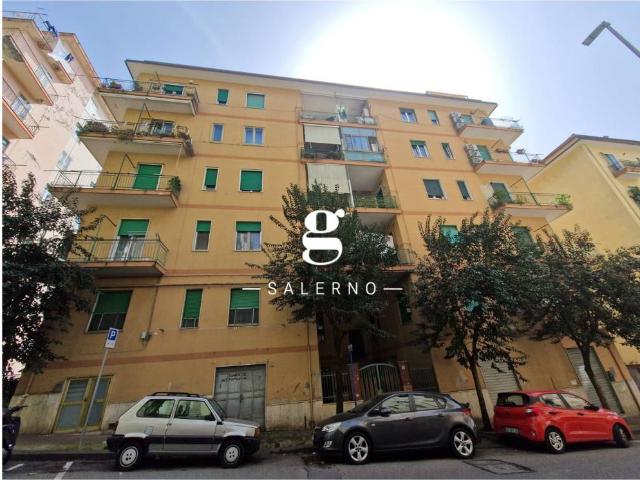 Appartamento in vendita a Salerno SA