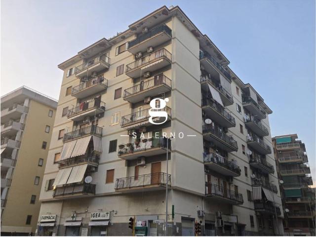 Appartamento in vendita a Salerno SA