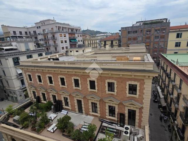 Appartamento in vendita a Salerno SA