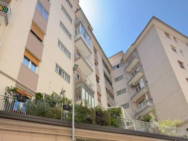Appartamento in vendita a Salerno SA