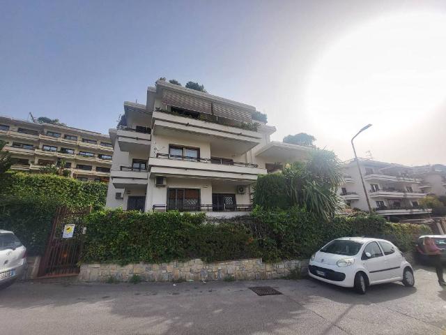 Appartamento in vendita a Salerno SA
