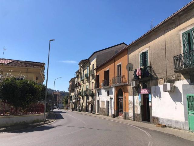 Appartamento in vendita a Salerno SA