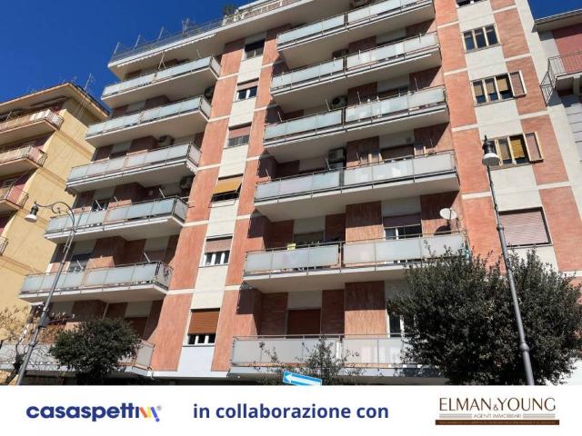 Appartamento in vendita a Salerno SA