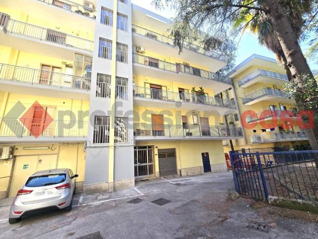 Appartamento in vendita a Salerno SA
