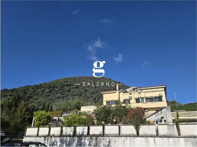 Appartamento in vendita a Salerno SA